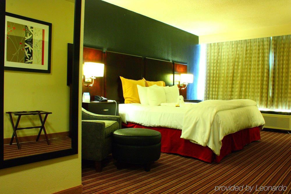Wyndham Garden Norfolk Downtown Ξενοδοχείο Εξωτερικό φωτογραφία