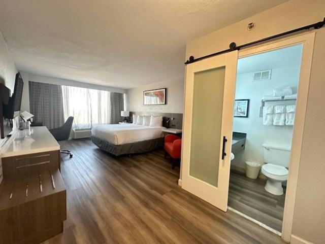 Wyndham Garden Norfolk Downtown Ξενοδοχείο Εξωτερικό φωτογραφία