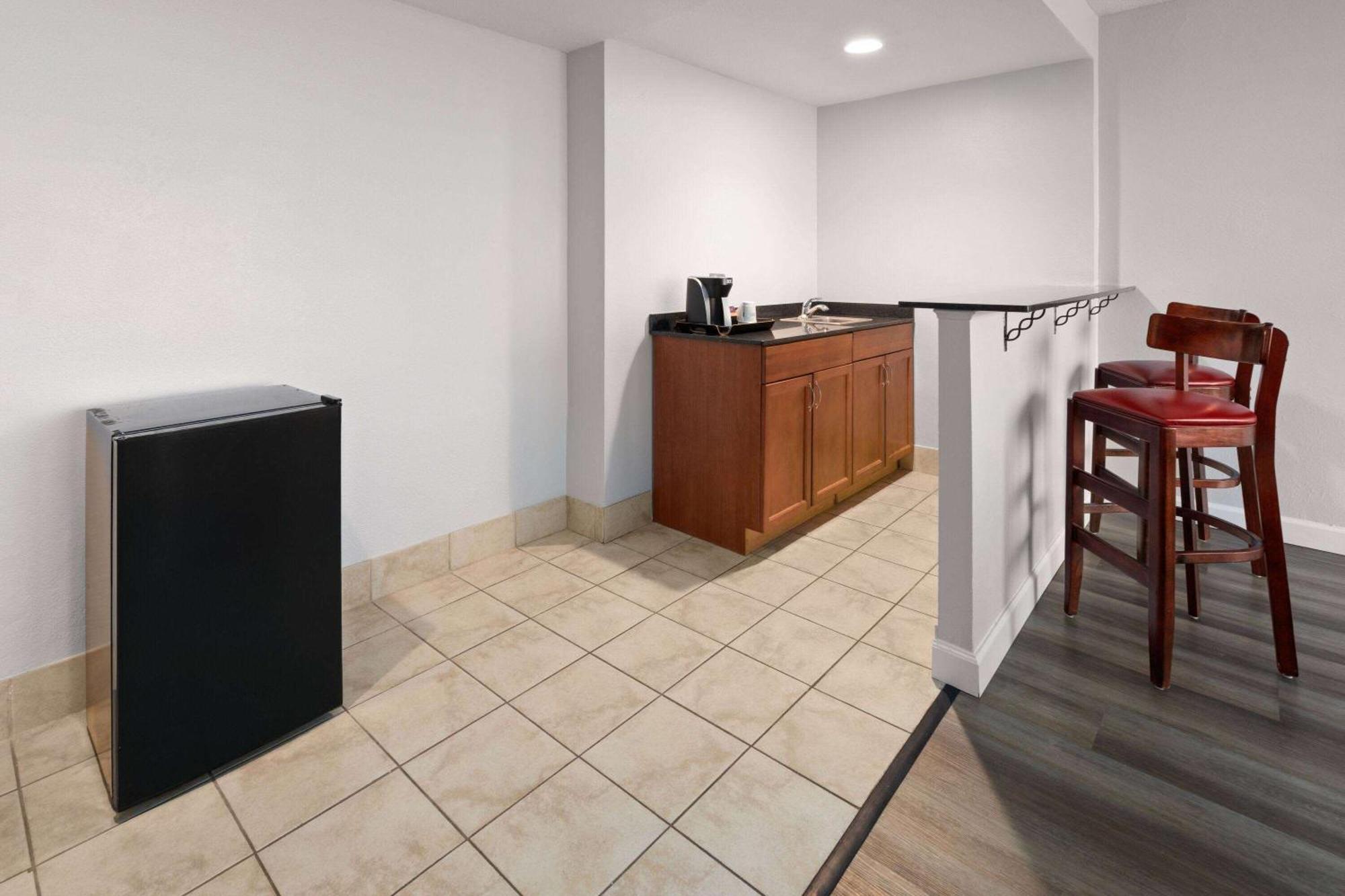 Wyndham Garden Norfolk Downtown Ξενοδοχείο Εξωτερικό φωτογραφία