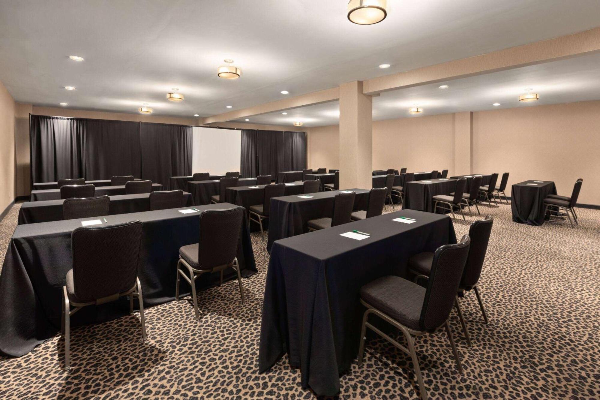 Wyndham Garden Norfolk Downtown Ξενοδοχείο Εξωτερικό φωτογραφία