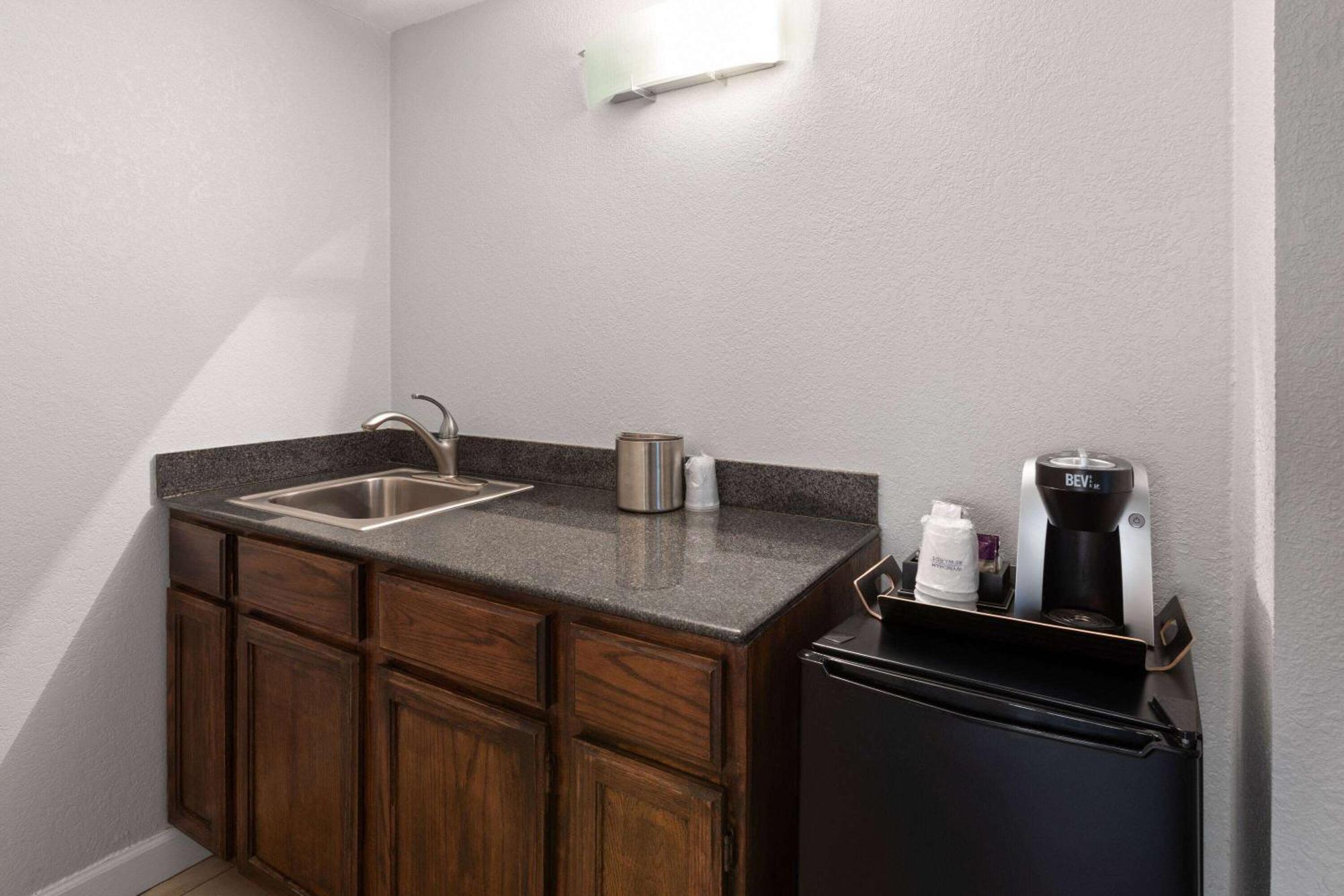 Wyndham Garden Norfolk Downtown Ξενοδοχείο Εξωτερικό φωτογραφία