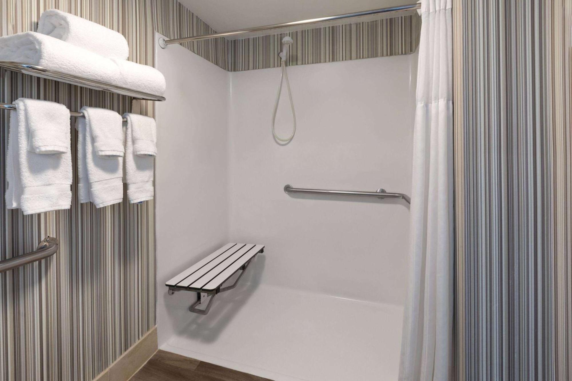 Wyndham Garden Norfolk Downtown Ξενοδοχείο Εξωτερικό φωτογραφία