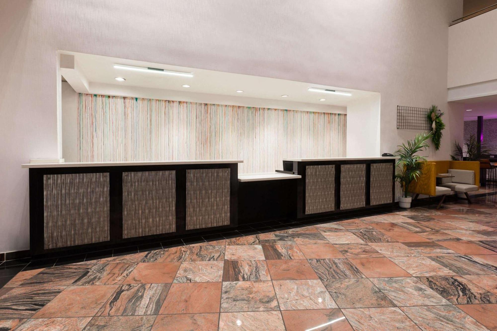 Wyndham Garden Norfolk Downtown Ξενοδοχείο Εξωτερικό φωτογραφία